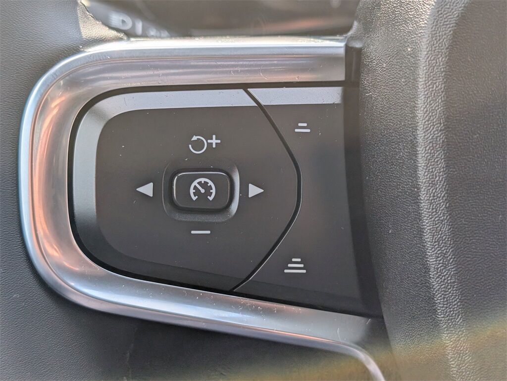 2023 Volvo C40 Recharge Pure Electric Ultimate Hunt Valley MD