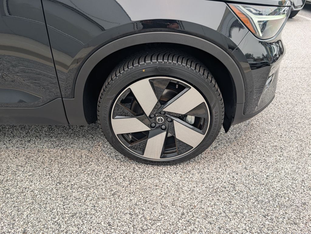 2023 Volvo C40 Recharge Pure Electric Ultimate Hunt Valley MD
