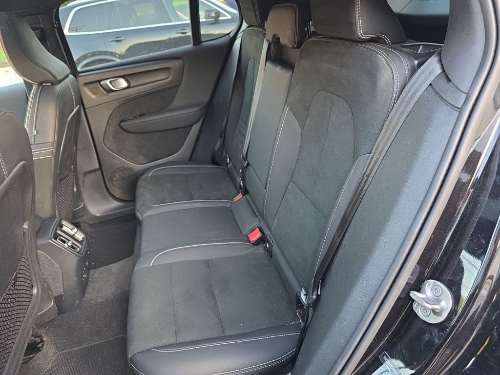 2023 Volvo C40 Recharge Pure Electric Ultimate Hunt Valley MD