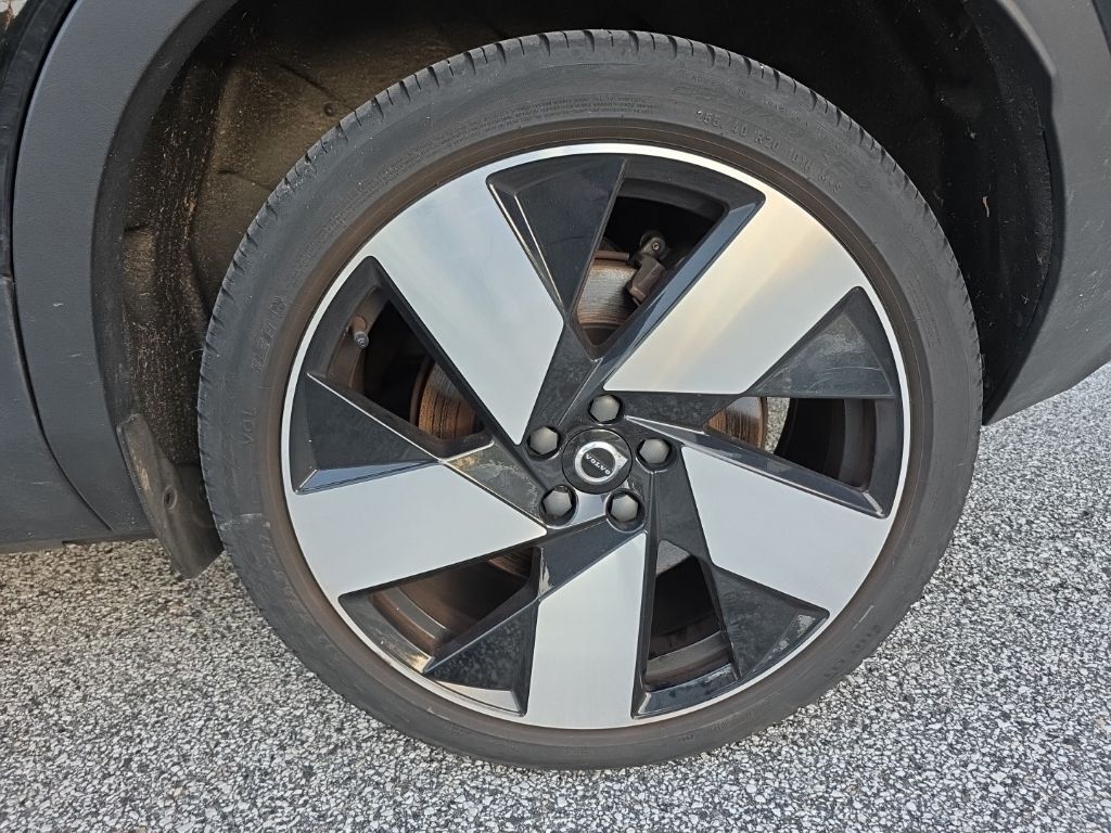 2023 Volvo C40 Recharge Pure Electric Ultimate Hunt Valley MD