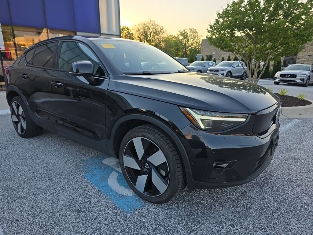 2023 Volvo C40 Recharge Pure Electric