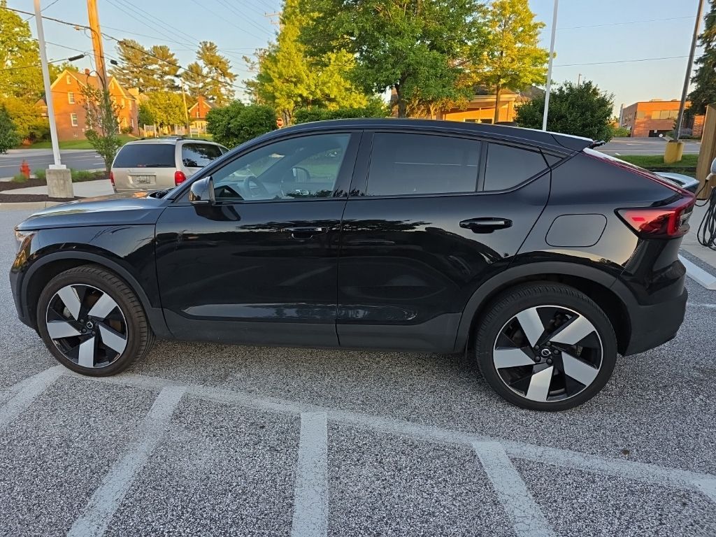 2023 Volvo C40 Recharge Pure Electric Ultimate Hunt Valley MD
