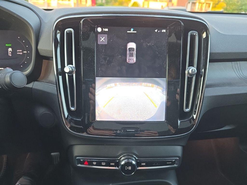 2023 Volvo C40 Recharge Pure Electric Ultimate Hunt Valley MD