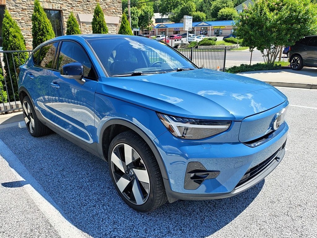 2023 Volvo C40 Recharge Pure Electric