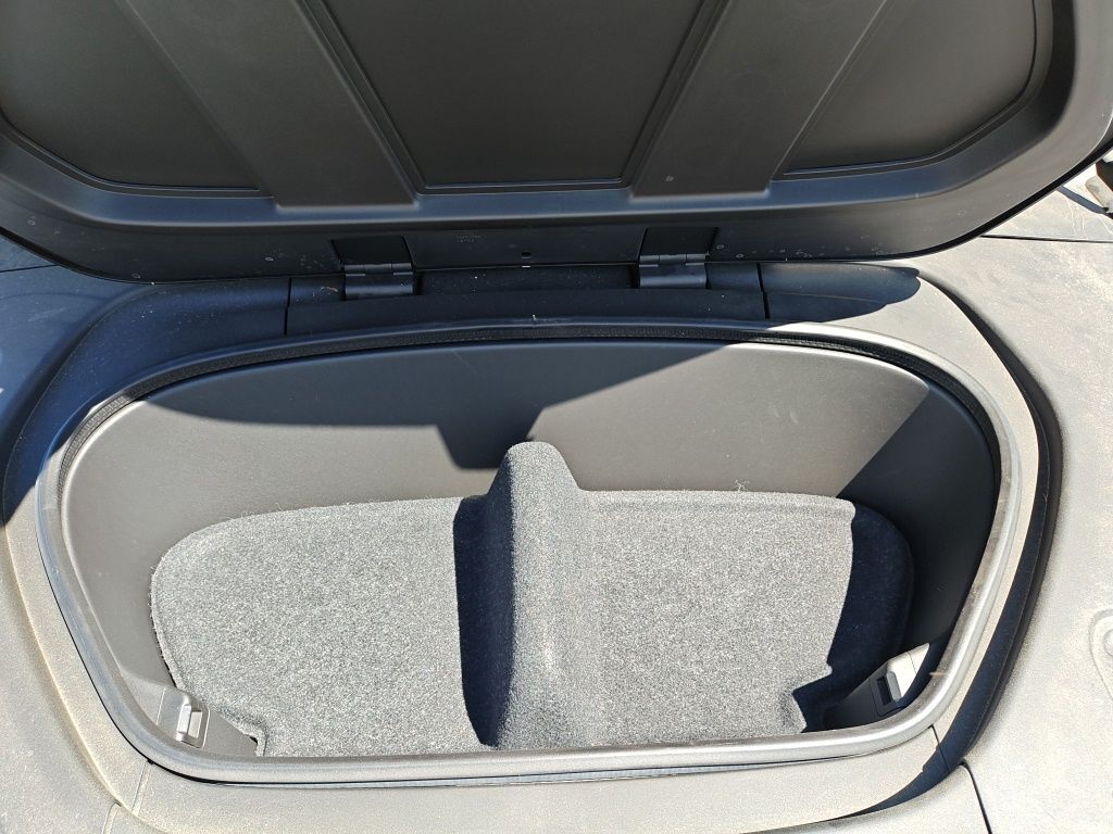2023 Volvo C40 Recharge Pure Electric Ultimate Hunt Valley MD