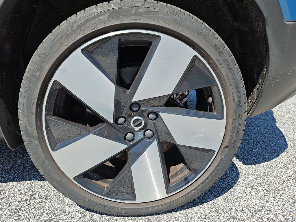 2023 Volvo C40 Recharge Pure Electric Ultimate Hunt Valley MD