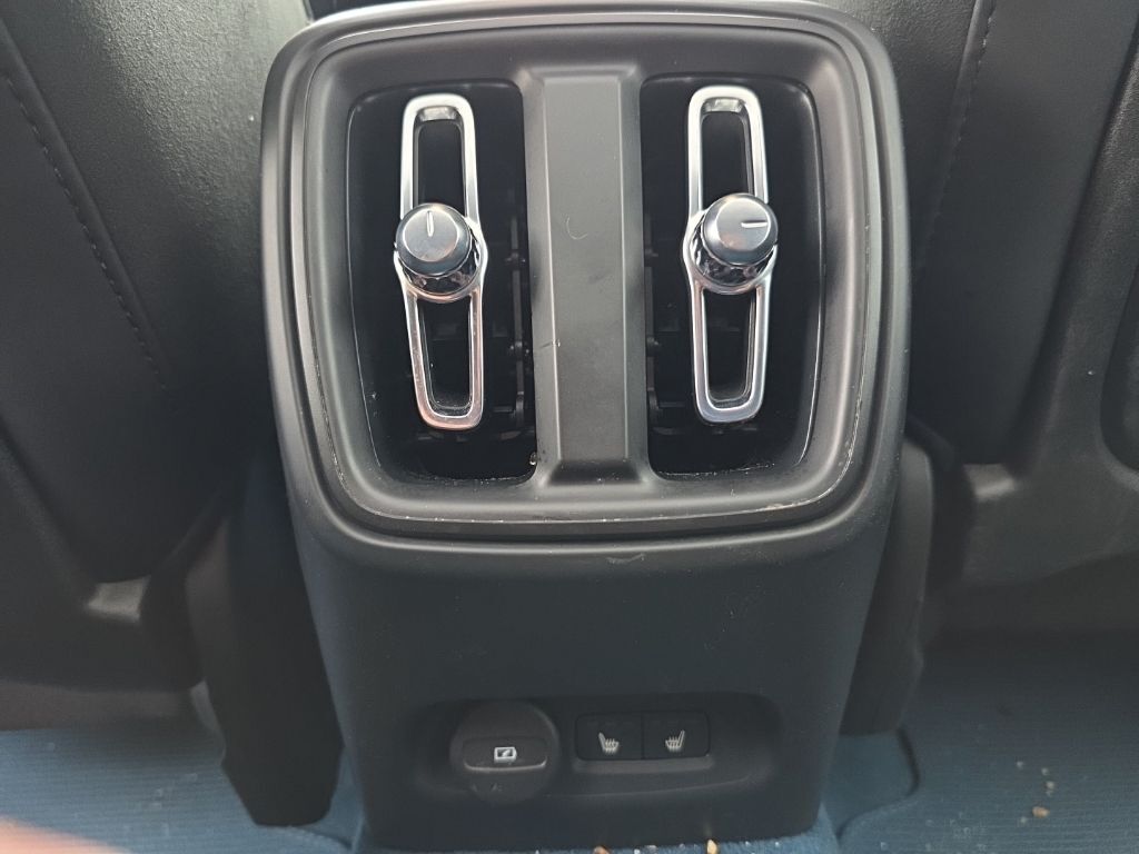 2023 Volvo C40 Recharge Pure Electric Ultimate Hunt Valley MD