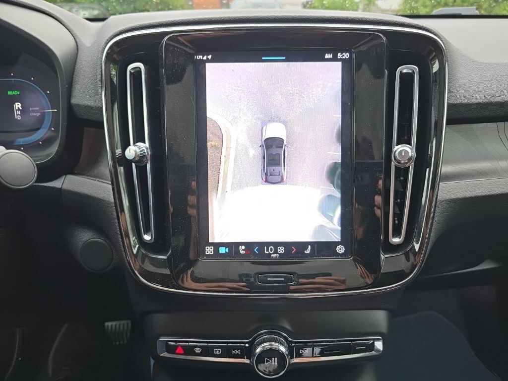 2023 Volvo C40 Recharge Pure Electric Ultimate Hunt Valley MD