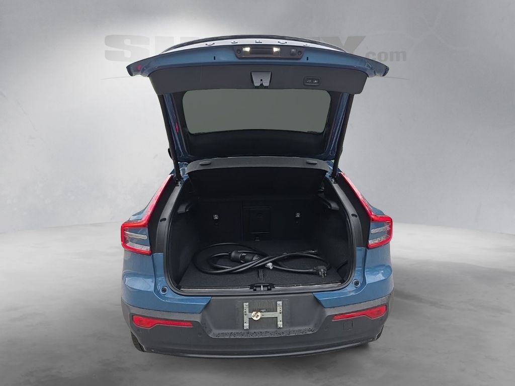 2023 Volvo C40 Recharge Pure Electric Ultimate Hunt Valley MD