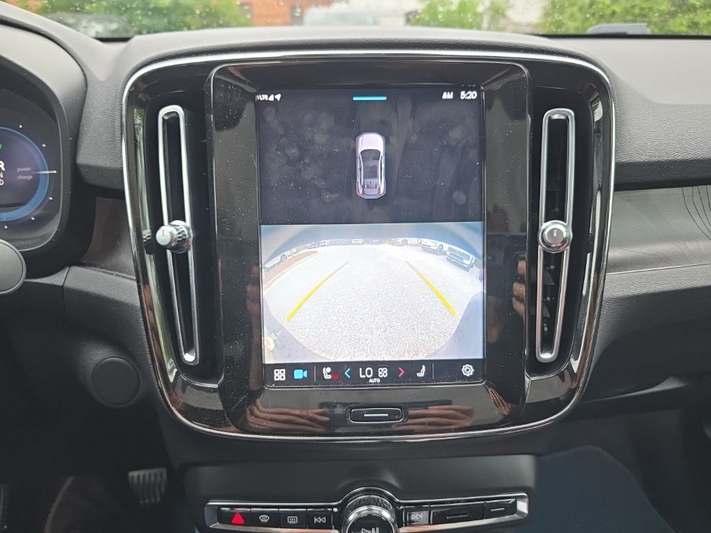 2023 Volvo C40 Recharge Pure Electric Ultimate Hunt Valley MD