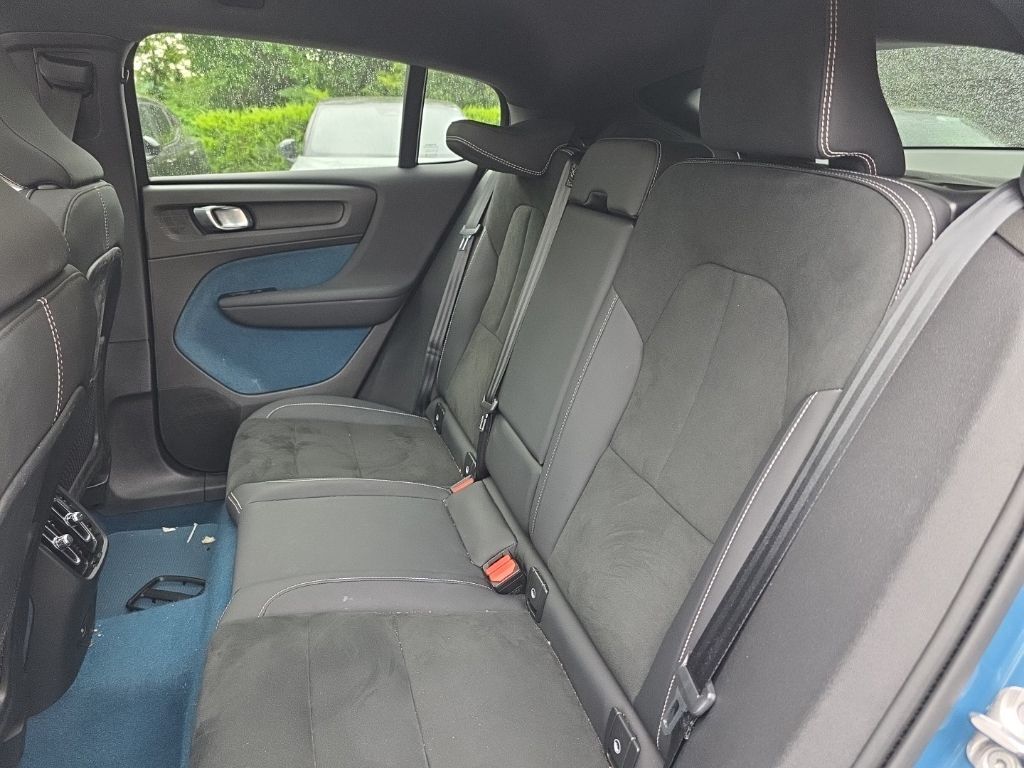 2023 Volvo C40 Recharge Pure Electric Ultimate Hunt Valley MD