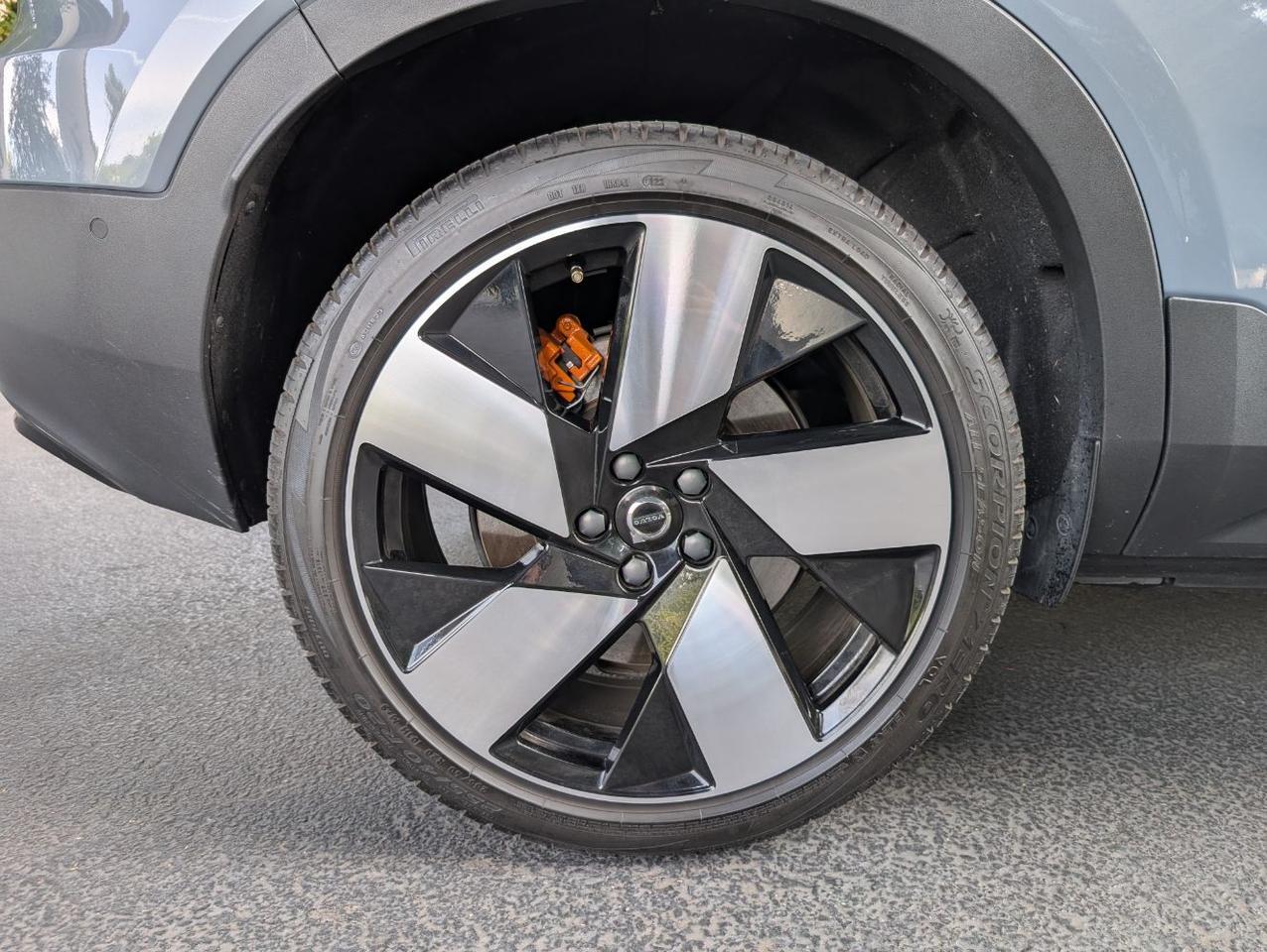2023 Volvo C40 Recharge Twin-Engine ULTIMATE w/Harman Hardon, Pilot Assist, 360 Cam, 4 Heated Seats & Wheel Portland OR