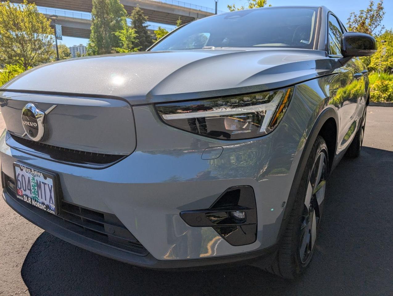 2023 Volvo C40 Recharge Twin Motor ULTIMATE | 402hp, HK Premium Audio, Pilot Assist * Portland OR