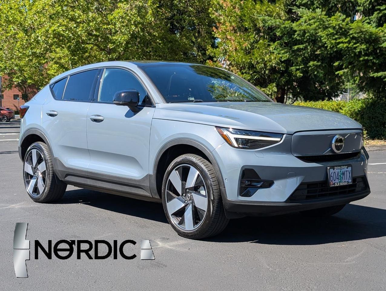 2023 Volvo C40 Recharge Twin Motor ULTIMATE | 402hp, HK Premium Audio, Pilot Assist *