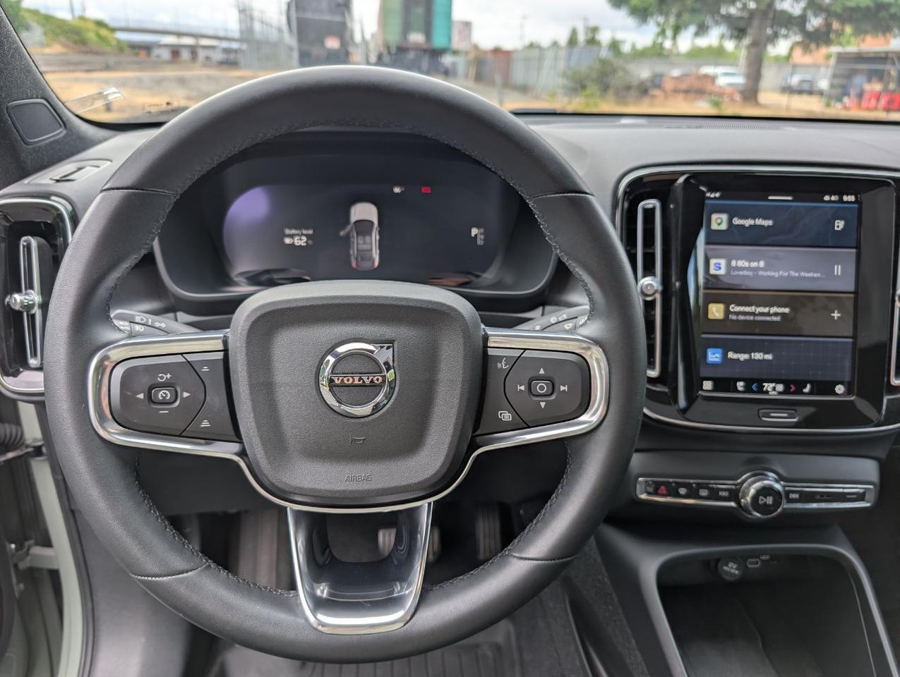 2023 Volvo C40 Recharge Twin Motor ULTIMATE | 402hp, HK Premium Audio, Pilot Assist, 360 Cam, 4 Heated Seats & Wheel Portland OR