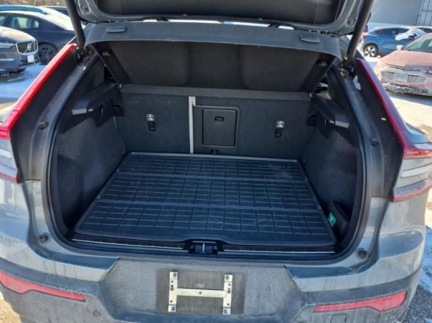 2023 Volvo C40 Recharge Twin Motor ULTIMATE w/Harman Kardon, Pilot Assist, 360 Cam * Portland OR