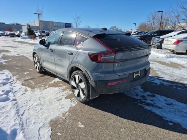 2023 Volvo C40 Recharge Twin Motor ULTIMATE w/Harman Kardon, Pilot Assist, 360 Cam, 4 Heated Seats & Wheel Portland OR