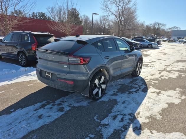 2023 Volvo C40 Recharge Twin Motor ULTIMATE w/Harman Kardon, Pilot Assist, 360 Cam, 4 Heated Seats & Wheel Portland OR