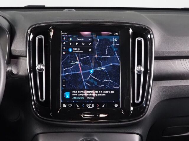 2023 Volvo C40 Recharge Twin Plus AWD *NAVIGATION, SAFETY ALERTS, 360 VIEW CAMERAS, COLOR TOUCHSCREEN, PANORAMA GLASS ROOF, HEATED SEATS, POWER LIFTGATE, 19 INCH ALLOYS, WIRELESS CHARGING Round Rock TX