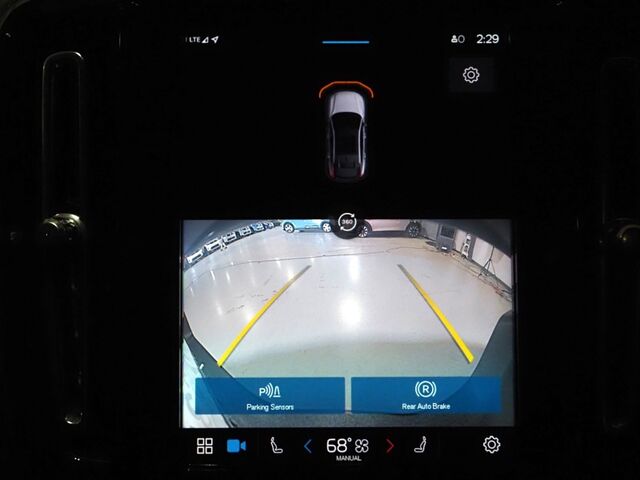 2023 Volvo C40 Recharge Twin Plus AWD *NAVIGATION, SAFETY ALERTS, 360 VIEW CAMERAS, COLOR TOUCHSCREEN, PANORAMA GLASS ROOF, HEATED SEATS, POWER LIFTGATE, 19 INCH ALLOYS, WIRELESS CHARGING Round Rock TX