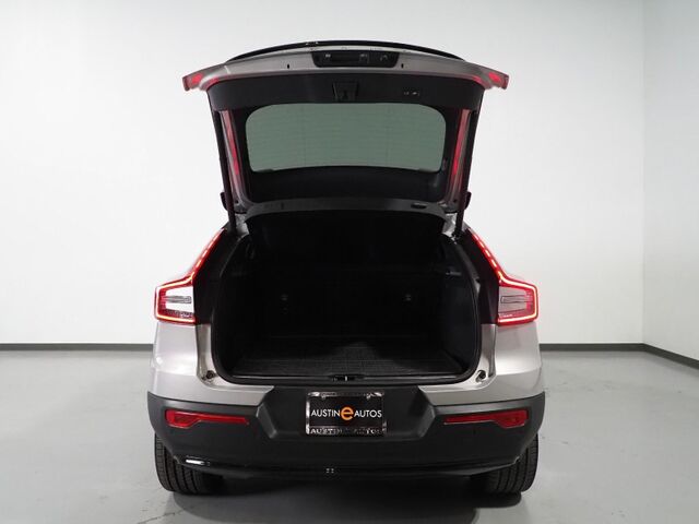 2023 Volvo C40 Recharge Twin Plus AWD *NAVIGATION, SAFETY ALERTS, 360 VIEW CAMERAS, COLOR TOUCHSCREEN, PANORAMA GLASS ROOF, HEATED SEATS, POWER LIFTGATE, 19 INCH ALLOYS, WIRELESS CHARGING Round Rock TX
