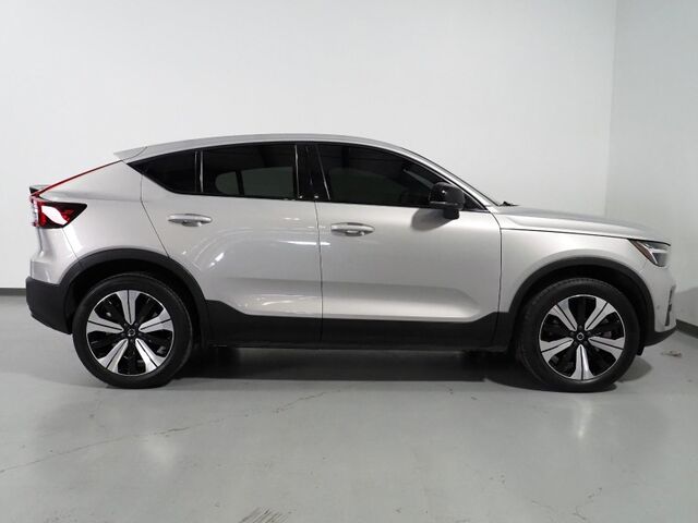 2023 Volvo C40 Recharge Twin Plus AWD *NAVIGATION, SAFETY ALERTS, 360 VIEW CAMERAS, COLOR TOUCHSCREEN, PANORAMA GLASS ROOF, HEATED SEATS, POWER LIFTGATE, 19 INCH ALLOYS, WIRELESS CHARGING Round Rock TX