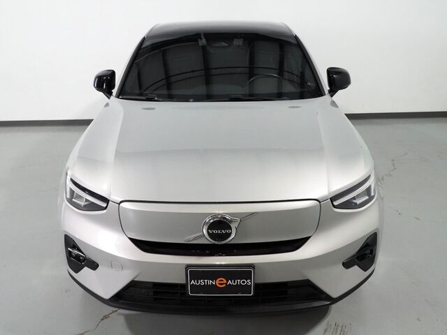 2023 Volvo C40 Recharge Twin Plus AWD *NAVIGATION, SAFETY ALERTS, 360 VIEW CAMERAS, COLOR TOUCHSCREEN, PANORAMA GLASS ROOF, HEATED SEATS, POWER LIFTGATE, 19 INCH ALLOYS, WIRELESS CHARGING Round Rock TX