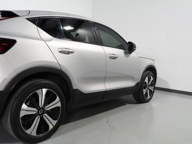 2023 Volvo C40 Recharge Twin Plus AWD *NAVIGATION, SAFETY ALERTS, 360 VIEW CAMERAS, COLOR TOUCHSCREEN, PANORAMA GLASS ROOF, HEATED SEATS, POWER LIFTGATE, 19 INCH ALLOYS, WIRELESS CHARGING Round Rock TX
