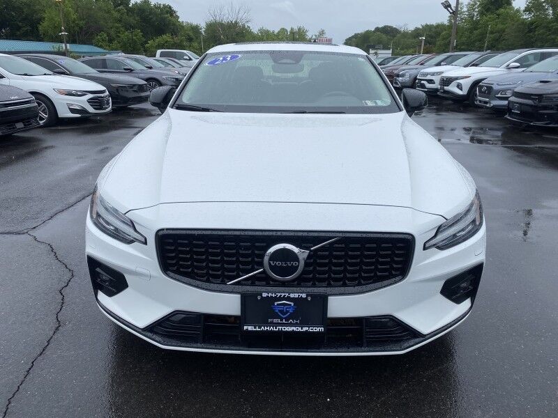 2023 Volvo S60 Core Dark Theme Springfield PA
