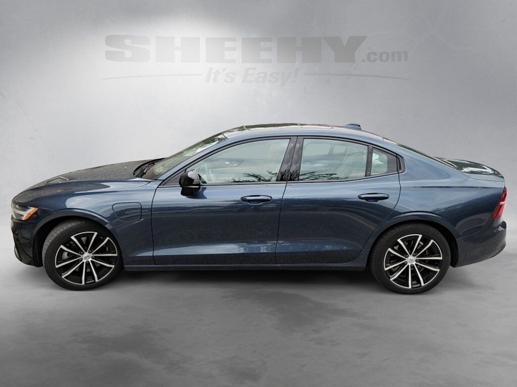 2023 Volvo S60 Recharge Plug-In Hybrid T8 Core Dark Theme Hunt Valley MD