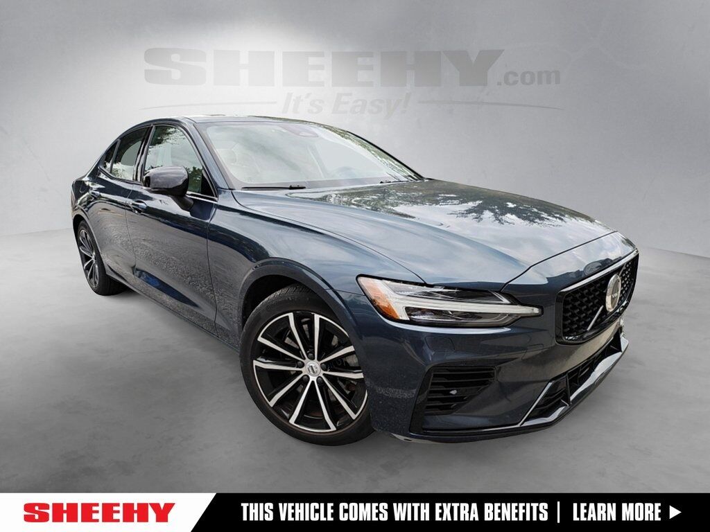2023 Volvo S60 Recharge Plug-In Hybrid T8 Core Dark Theme Hunt Valley MD