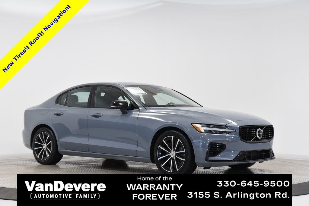 2023 Volvo S60 Recharge Plug-In Hybrid T8 Plus Dark Theme Akron OH