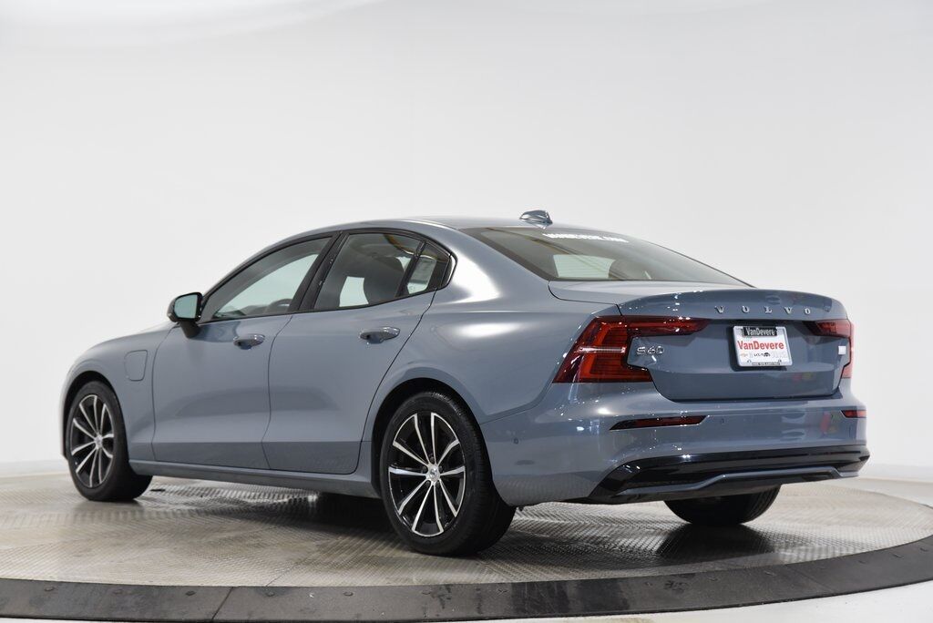 2023 Volvo S60 Recharge Plug-In Hybrid T8 Plus Dark Theme Akron OH