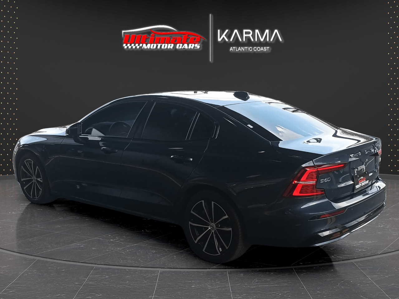2023 Volvo S60 Recharge Plug-In Hybrid T8 Plus Dark Theme Jacksonville FL