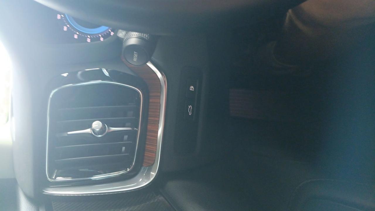 2023 Volvo S60 Recharge Plug-In Hybrid T8 Plus Dark Theme Jacksonville FL