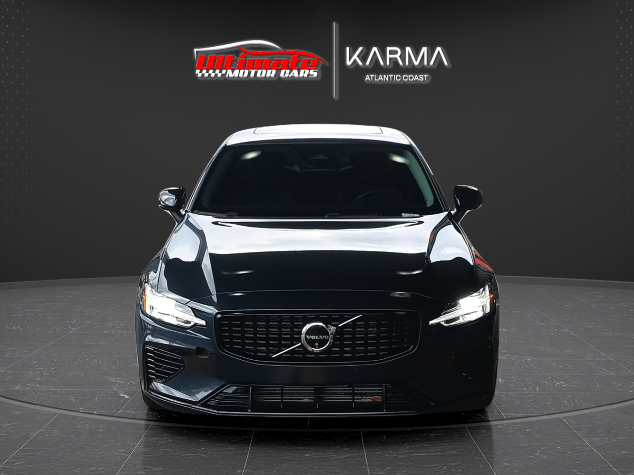 2023 Volvo S60 Recharge Plug-In Hybrid T8 Plus Dark Theme