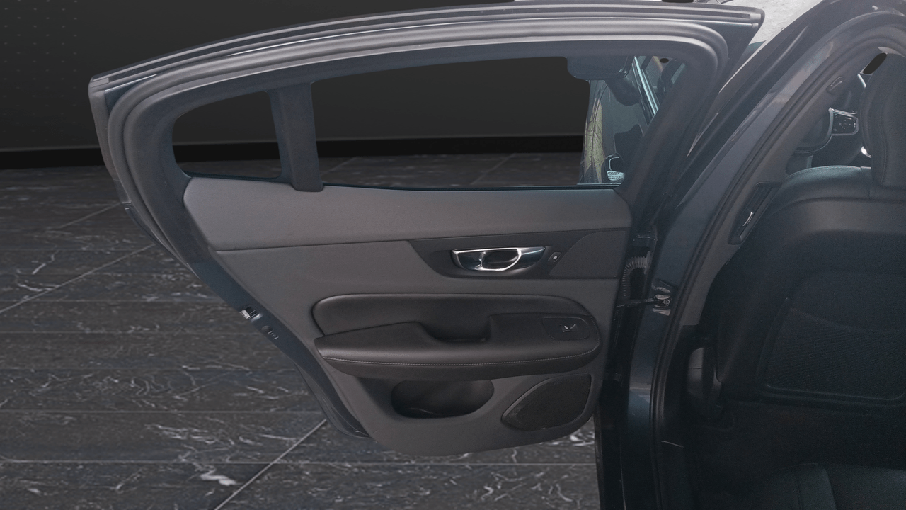 2023 Volvo S60 Recharge Plug-In Hybrid T8 Plus Dark Theme Jacksonville FL