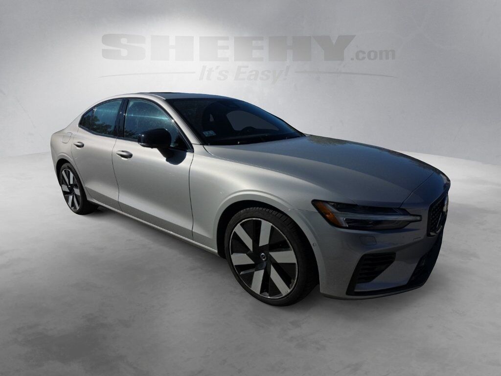 2023 Volvo S60 Recharge Plug-In Hybrid T8 Plus Dark Theme Hunt Valley MD