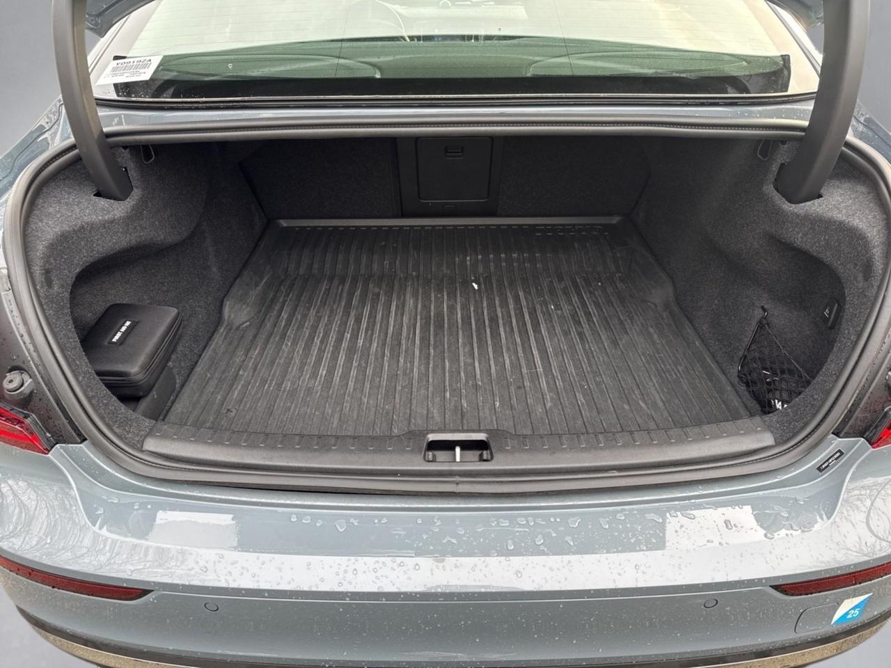 2023 Volvo S60 Recharge Plug-In Hybrid Ultimate Warrenton VA