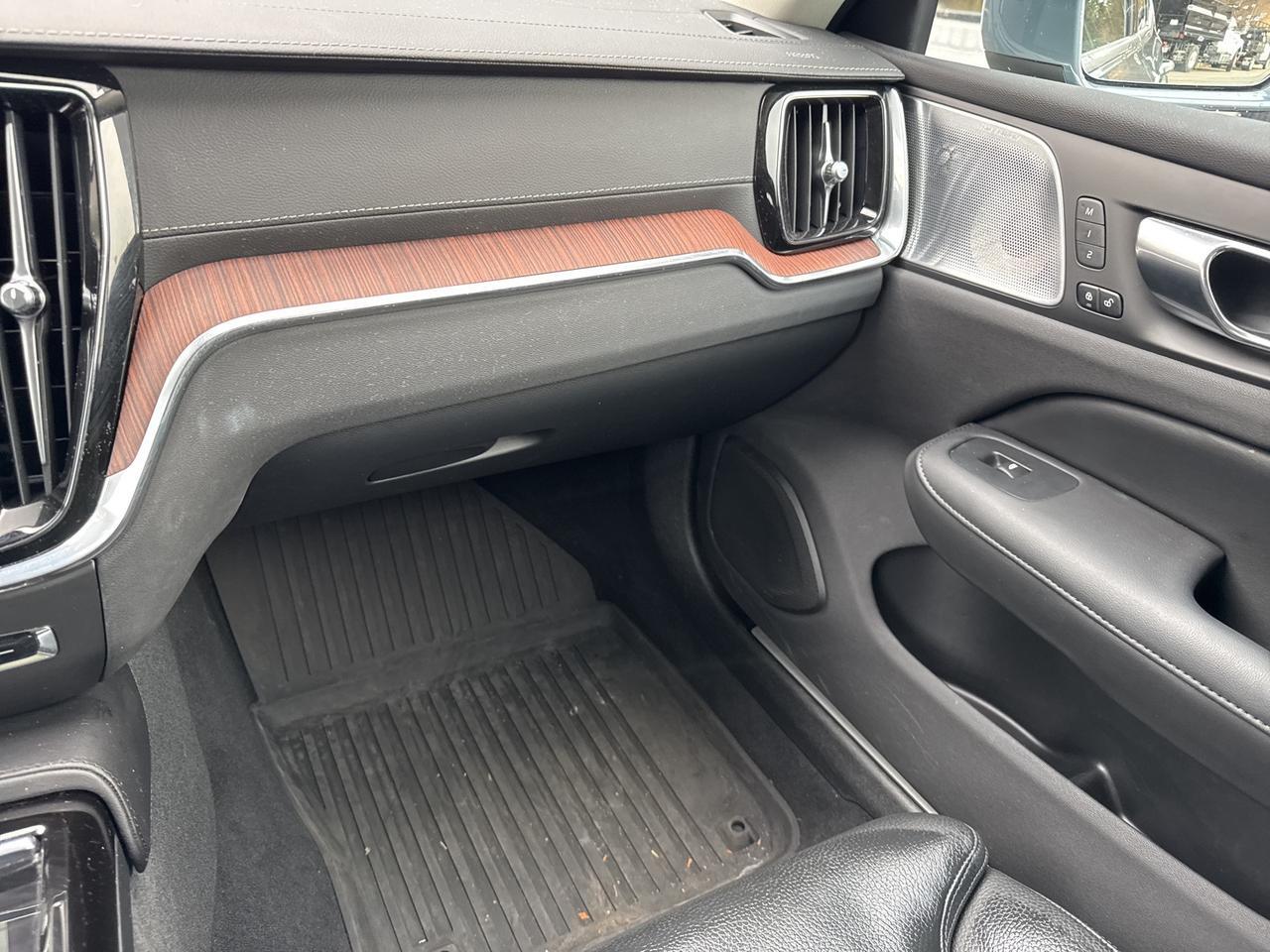 2023 Volvo S60 Recharge Plug-In Hybrid Ultimate Warrenton VA