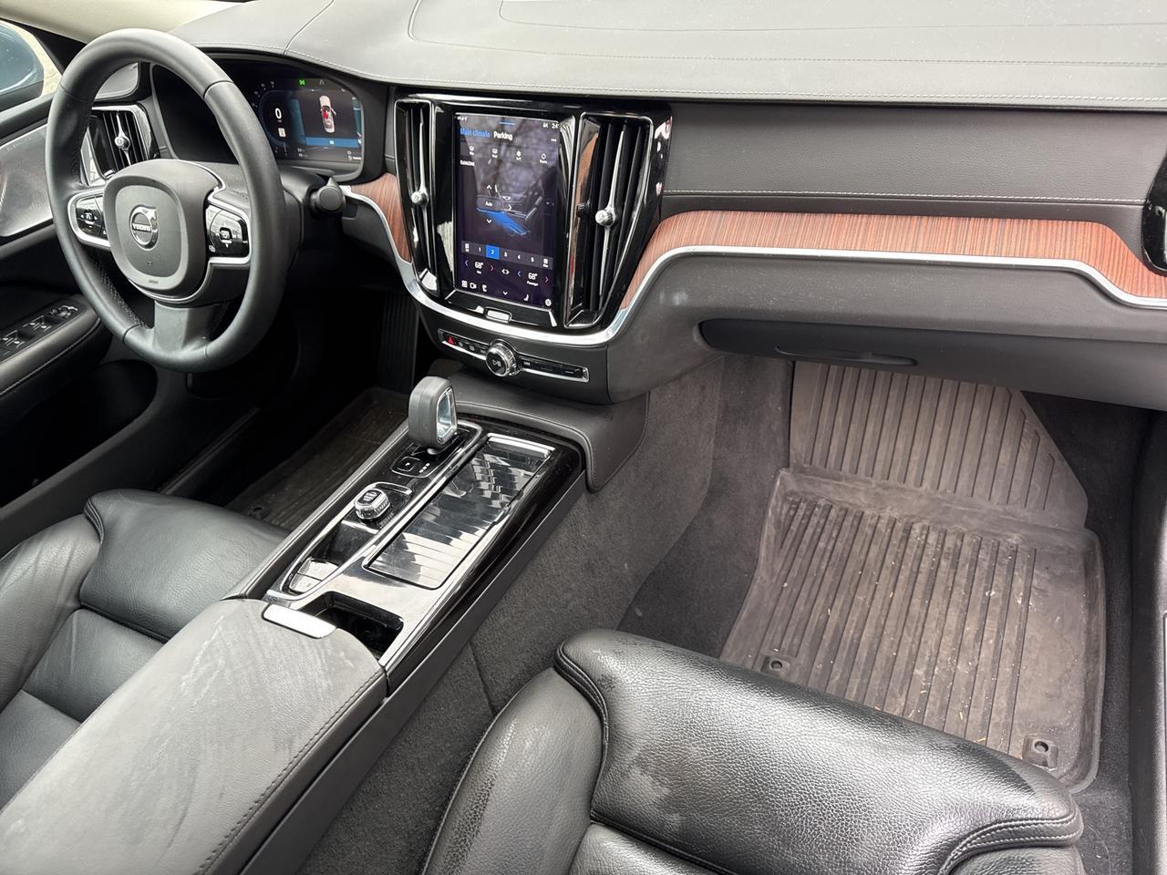 2023 Volvo S60 Recharge Plug-In Hybrid Ultimate Warrenton VA