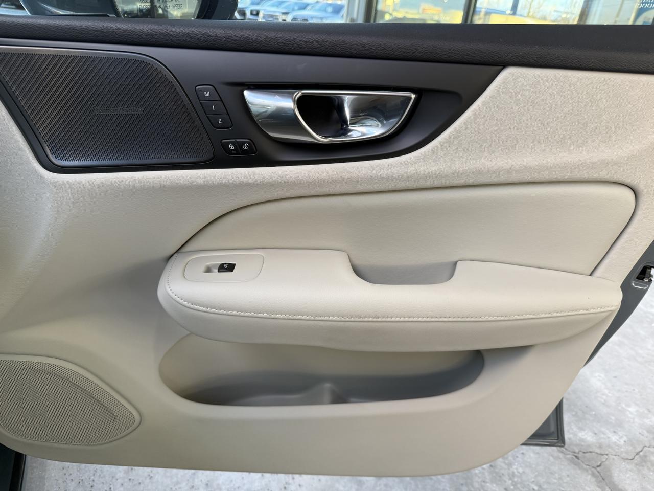 2023 Volvo S60 Ultimate Bright Theme Knoxville TN