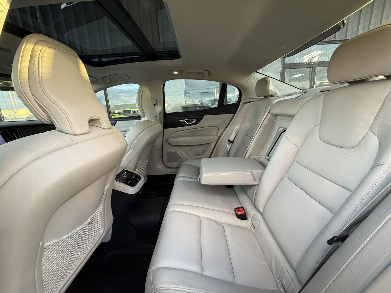 2023 Volvo S60 Ultimate Bright Theme Knoxville TN