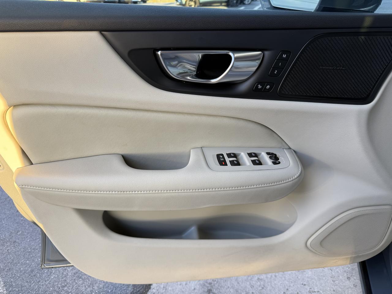 2023 Volvo S60 Ultimate Bright Theme Knoxville TN