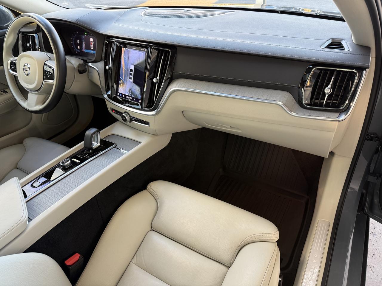 2023 Volvo S60 Ultimate Bright Theme Knoxville TN