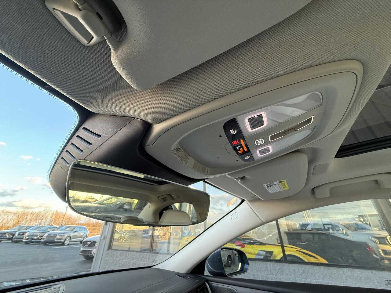 2023 Volvo S60 Ultimate Bright Theme Knoxville TN