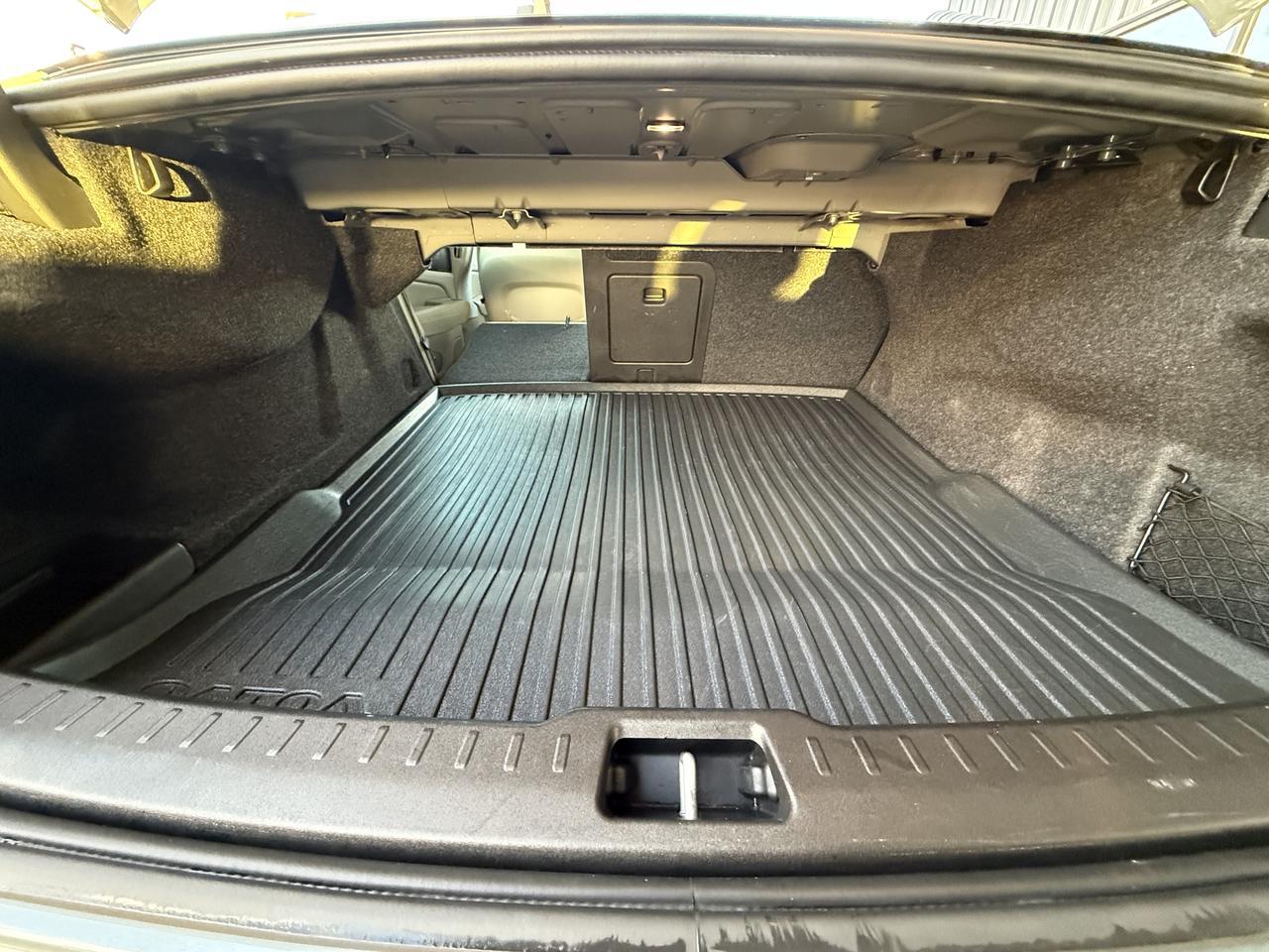 2023 Volvo S60 Ultimate Bright Theme Knoxville TN