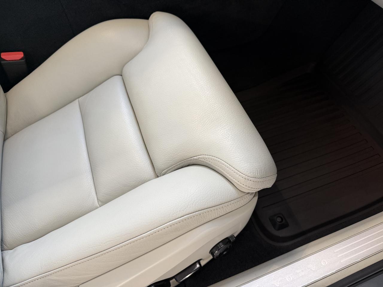 2023 Volvo S60 Ultimate Bright Theme Knoxville TN