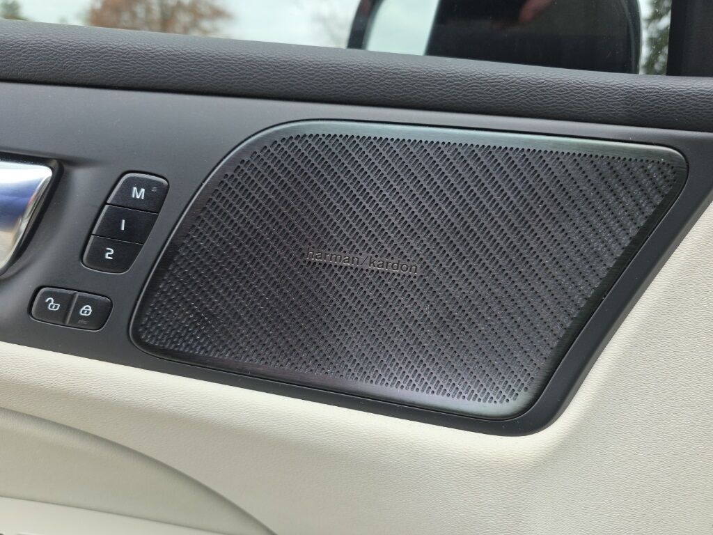 2023 Volvo S60 Ultimate Hunt Valley MD