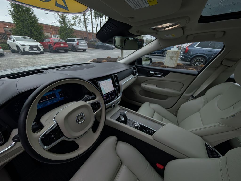 2023 Volvo S60 Ultimate Hunt Valley MD